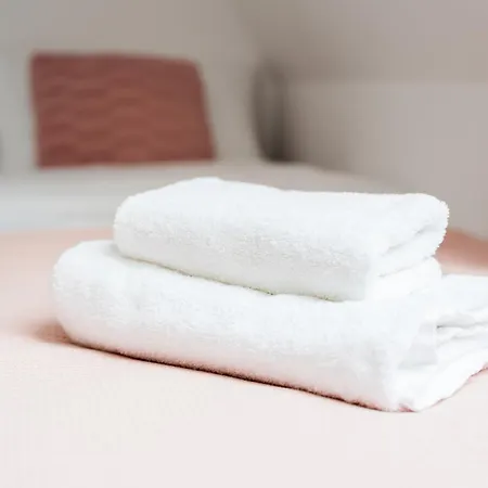 Maleckiego Moments By Bookinghost * Poznań